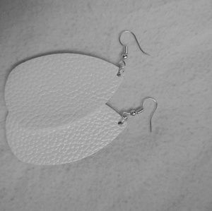 Tear drop dangle earrings